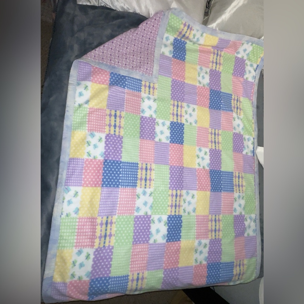 Reversible Fleece Flannel Patchwork Pastel Kids Baby Quilt - Multi Pastel Colors